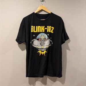 Blink-182 World Tour 2023 Concert T-shirt